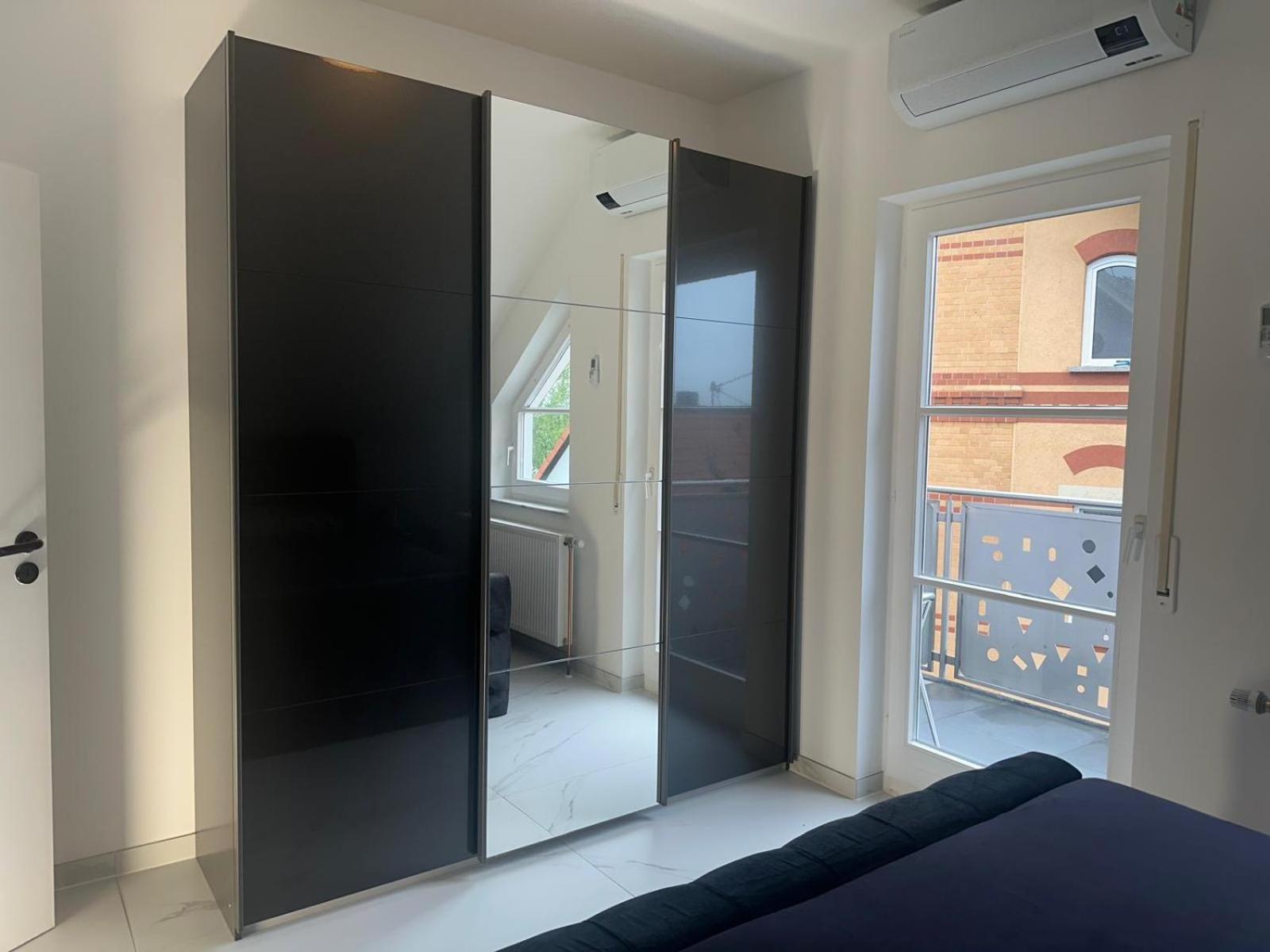 Flexible, Schoene Und Gut Aussehende Feriensuite ロイトリンゲン エクステリア 写真
